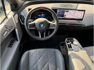 BMW ix M70 xDrive //SkyLounge B&W AHK AC-LadenProf