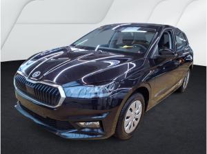 Skoda Fabia Essence 1.0 TSI 70kW - LED Klima Einparkhilfe DAB ZV Allseason