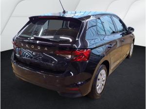 Skoda Fabia Essence 1.0 TSI 70kW - LED Klima Einparkhilfe DAB ZV Allseason