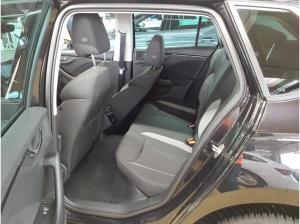 Skoda Kamiq Selection Tour 1.0 TSI 85kW - LED Virtual Cockpit Kamera MFL Smart Link Einparkhilfe Navi