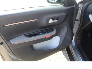 Citroën C3 Aircross Turbo 100 PLUS LED Kamera PDC DIENSTFAHRZEUG SONDERLEASING