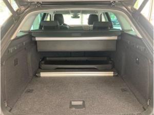 Skoda Superb Combi STYLE 2.0TDI DSG MATRIX.AHK.360°.NAVI.ACC.SITZHZG