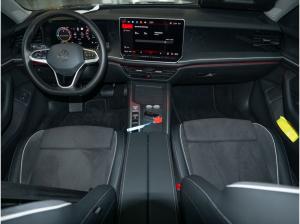 Volkswagen Passat Variant 1.5 TSI eHybrid Business AHK DCC Head-UP