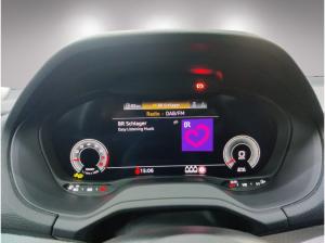 Audi Q2 Advanced 35 TFSI LED/Nav/el.Heckkl/04.30Garantie