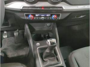 Audi Q2 Advanced 35 TFSI LED/Nav/el.Heckkl/04.30Garantie