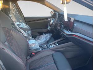 Skoda Octavia Combi RS 2.0TSI MATRIX.TravelA.eHECK.NAV.360°.AHK.SHZ.SmartLink.KESSY.MEMORY.MA