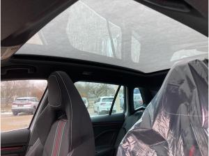 Skoda Kamiq Monte Carlo 1.5TSI MATRIX.DSG.NAV.AHK.PANO.AMBIETE.KAM.WINTER.SMARTLINK+.DAB