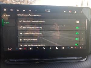 Skoda Octavia Combi RS 2.0TSI MATRIX.TravelA.eHECK.NAV.360°.AHK.SHZ.SmartLink.KESSY.MEMORY.MA