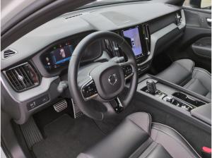 Volvo XC60 B4 (Benzin) Plus Dark 2WD Automatik Bluetooth