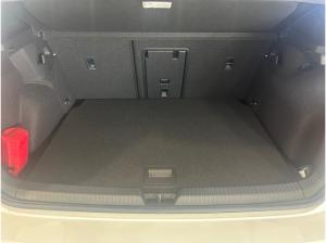 Volkswagen Golf VIII R 2.0TSI DSG 4M PANO+AKRAPOVIC+360°+WR