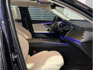 Mercedes-Benz E 200 T d Avantgarde Panorama Digital-Light AHK