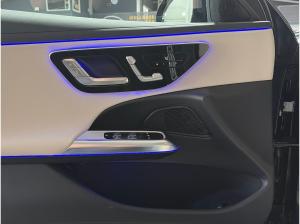 Mercedes-Benz E 200 T d Avantgarde Panorama Digital-Light AHK