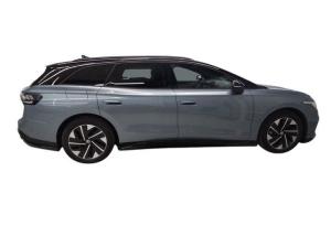 Volkswagen ID.7 Tourer Pro S - Interieur und Exterieur Plus Paket + PANO