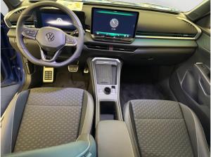 Volkswagen T-Roc R-Line // 1.5 eTSI 150PS // sofort Verfügbar // *Winterräder* / IQ.Light / IQ.Drive / BlackStyle / ⭐