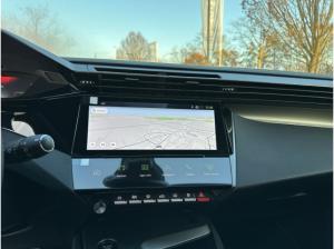 Peugeot 308 SW GT HYBRID 145 e-DSC6 El. Pano Navi ACC