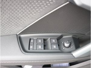 Audi A3 Sportback S line TFSI e S tronic*0,5%*AHK*ACC