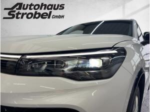 Volkswagen Tiguan R-Line 2.0 TDI 150PS DSG*Black Style*Winterrad*SOFORT
