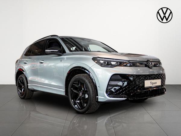 Volkswagen Tiguan "SOFORT VERFÜGBAR !!! R-Line 1,5 l eHybrid OPF 110 kW (150 PS) / 85 kW (115 PS) 6-Gang-DSG