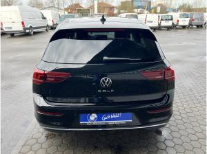 Volkswagen Golf VIII 1.5 TSI GJR+NAVI+AHK+PDC+SHZ+LED