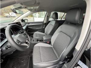 Volkswagen Golf VIII 1.5 TSI GJR+NAVI+AHK+PDC+SHZ+LED