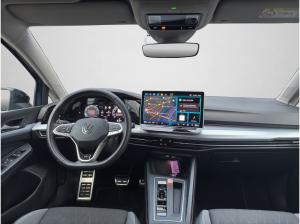 Volkswagen Golf VIII GOAL 1.5 eTSI DSG IQ.LIGHT AHK NAVI IDA REAR VIEW SHZ ACC APP