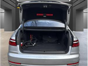 Audi A8 QUATTRO 3.0 60 e TFSI (449 PS) /130K BLP/0,5% VERST./BANG&OLUF./SITZBEL./PANO/AMBIENTELICHT/ASSISTEN