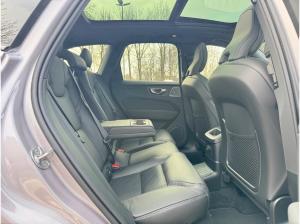 Volvo XC60 T8 AWD ULTRA DARK-360-AHK-B&W-Luft-Pilot-Sofort lieferbar!