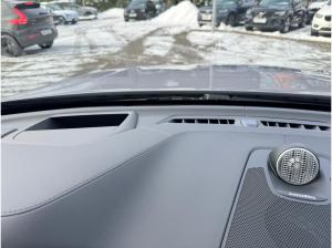 Volvo XC60 T8 AWD ULTRA DARK-360-AHK-B&W-Luft-Pilot-Sofort lieferbar!