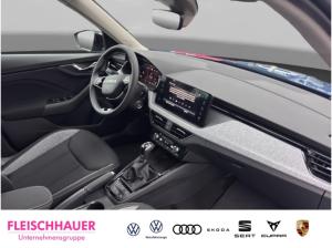 Skoda Kamiq Selection 1.5 TSI AHK-klappbar Navi Digitales Cockpit LED ACC