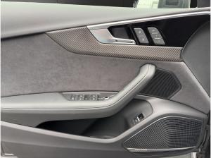 Audi RS4 Avant 4.0 TFSI - Matrix+B&O+Pano+HuD+Navi+ACC