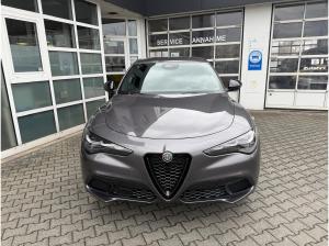 Alfa Romeo Stelvio 2.0 Turbo 16V Q4 AT Veloce Abholung Mannheim
