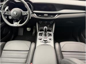 Alfa Romeo Stelvio 2.0 Turbo 16V Q4 AT Veloce Abholung Mannheim