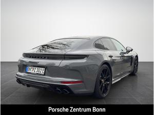 Porsche Panamera 4 E-Hybrid