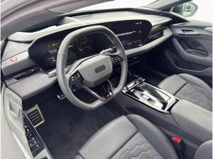 Audi A6 e-tron Avant - S line - AHK - B&O - Matrix -
