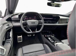 Audi A6 e-tron Avant - S line - AHK - B&O - Matrix -