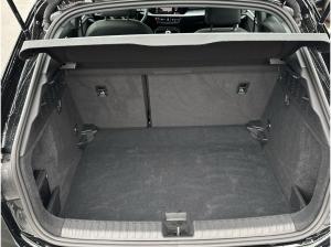 Audi A3 Sportback Advanced 30 TFSI MMI LED AHK Sitzh.