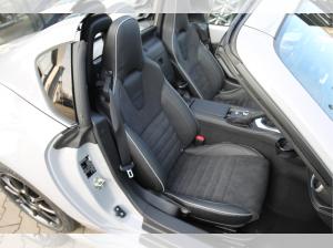 Mazda MX-5 RF 1.5 SKYACTIV-G 132 Homura /Recaro/BOSE