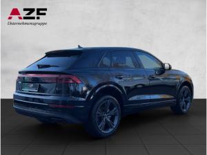 Audi Q8 45 TDI quattro tiptronic+AHK+LUFTFAHRWERK+PANO