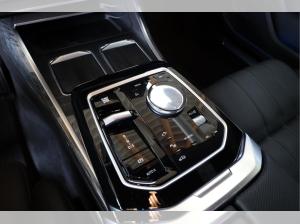 BMW 740 d xDrive Standheizung Innovations-Paket SOFORT VERFÜGBAR