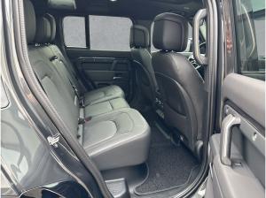 Land Rover Defender D300 X-Dynamic HSE