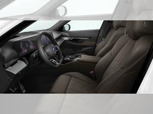 BMW i5 eDrive40 Touring - M-Paket, Pano, Autob.ass., Memory