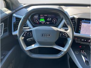 Audi Q4 e-tron 55 kWh SHZ RFK Navi ACC el. Klappe VKZ-Erk.