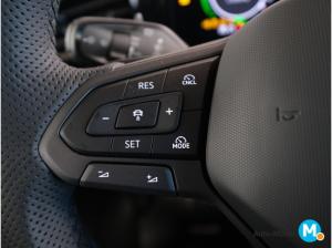 Volkswagen Passat R-Line 1,5 l eHybrid DSG Navi Harman AHK