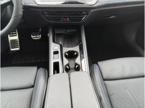 Volkswagen Passat R-Line "Signature" 1.5 eHybrid DSG !! voll !! *Pano*AHK*WKR*