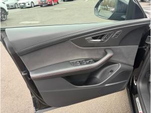 Audi RS Q8 SUV tiptr. Dynamikp. plus Keramik 305 HUD Matrix Pano Memory AHK SHZ ACC