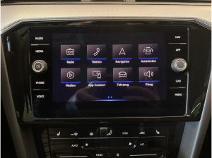 Volkswagen Passat Variant 2.0 TDI Elegance R-Line*Standhzg.