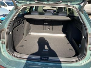 Volkswagen Passat Variant ELEGANCE 2.0TDI 4M NP.76 AHK.PANO.STDHZG.AREA-VIEW.19 .DCC.HARMAN