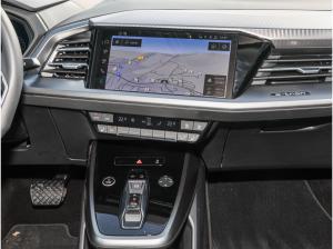 Audi Q4 e-tron 45 AHK+HUD+KAMERA+MATRIX+ALU20Ž