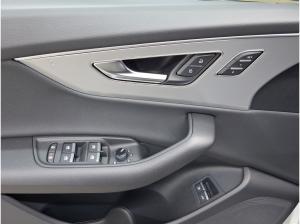 Audi Q8 S-Line Business TFSIe quattro 290kW (UPE:103.610€)