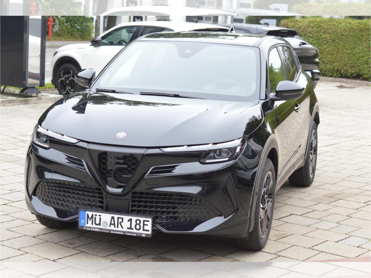 Alfa Romeo Junior TI Elettrica 115kW 54kWh